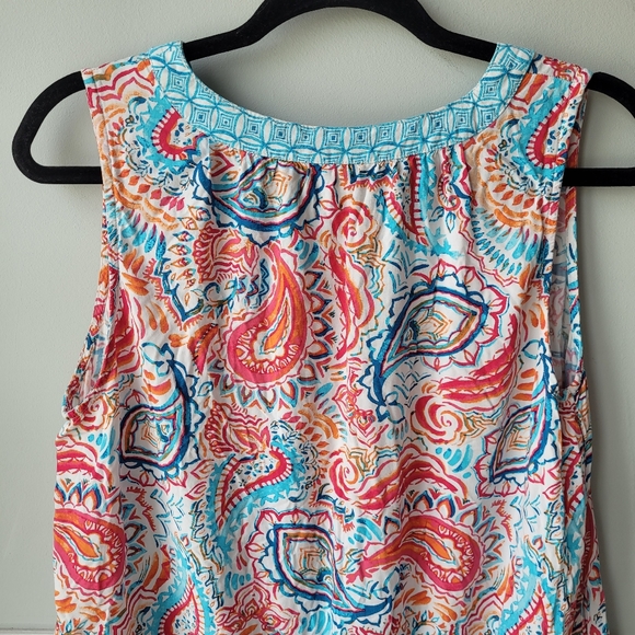 Crown & Ivy Sleeveless V-neck Paisley Floral Pattern Tunic Blouse Size Petite LG - Picture 7 of 12